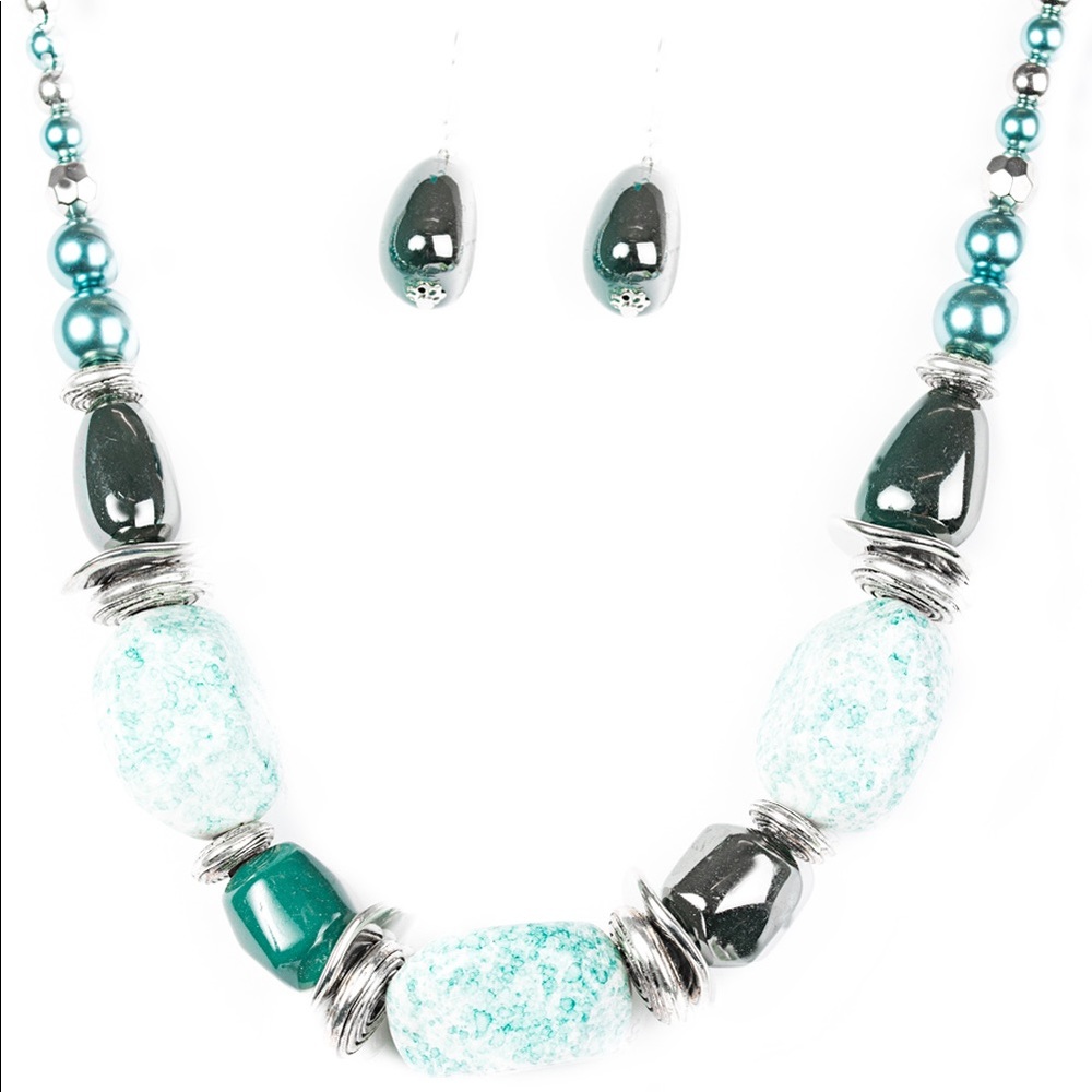 Marble Mint Green Necklace 💎